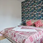 R & R Guest house